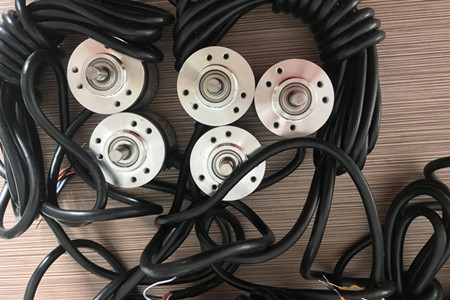 ������ӿƼ����Ƶ�����λ�Ƃ���������Щ���c��