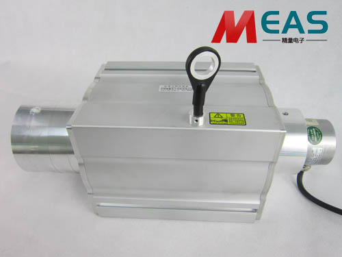 ����λ�Ƃ�������ͬ�l�ʵĹ���̖�ڹ�·�ϵĲ�ͬλ��